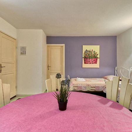 Accomodation Gina Ζαντάρ Εξωτερικό φωτογραφία