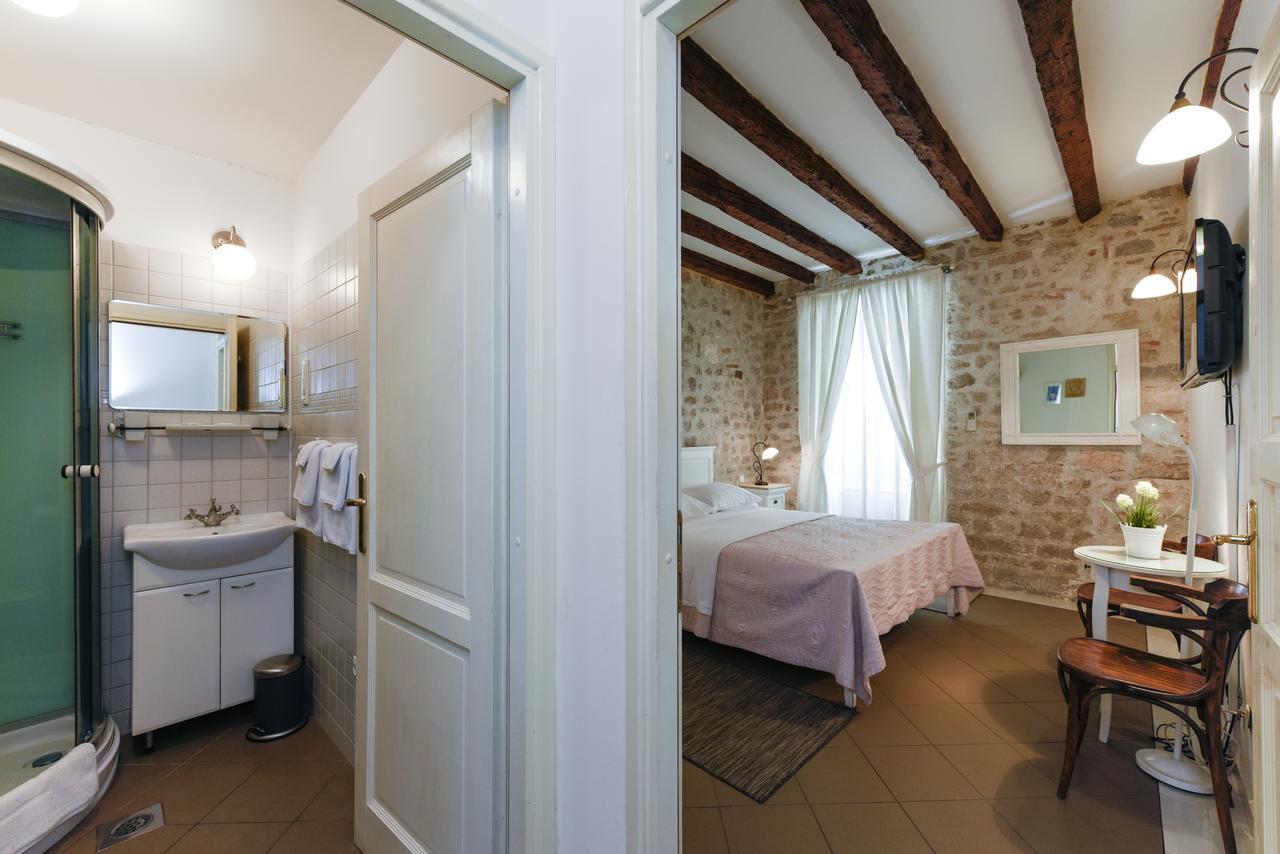 Accomodation Gina Ζαντάρ Εξωτερικό φωτογραφία