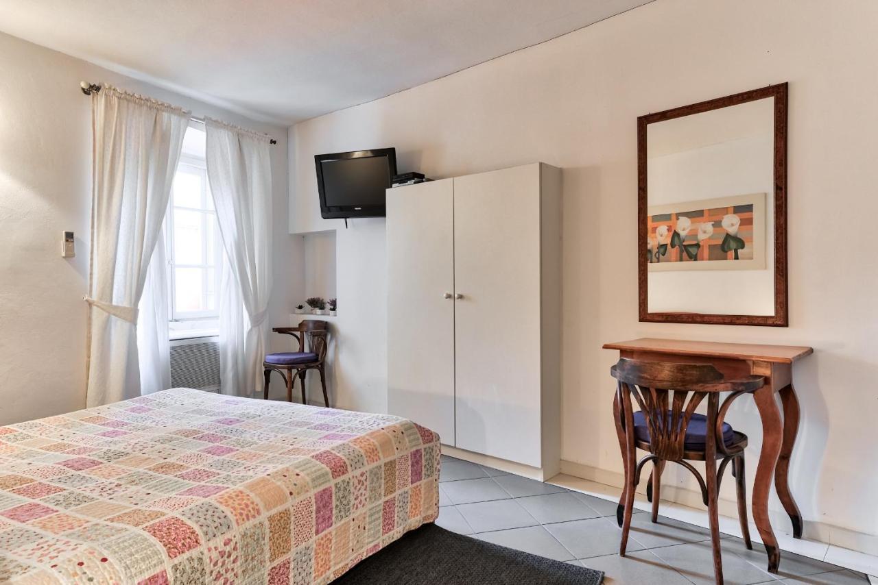 Accomodation Gina Ζαντάρ Εξωτερικό φωτογραφία