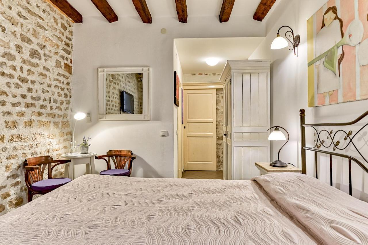 Accomodation Gina Ζαντάρ Εξωτερικό φωτογραφία